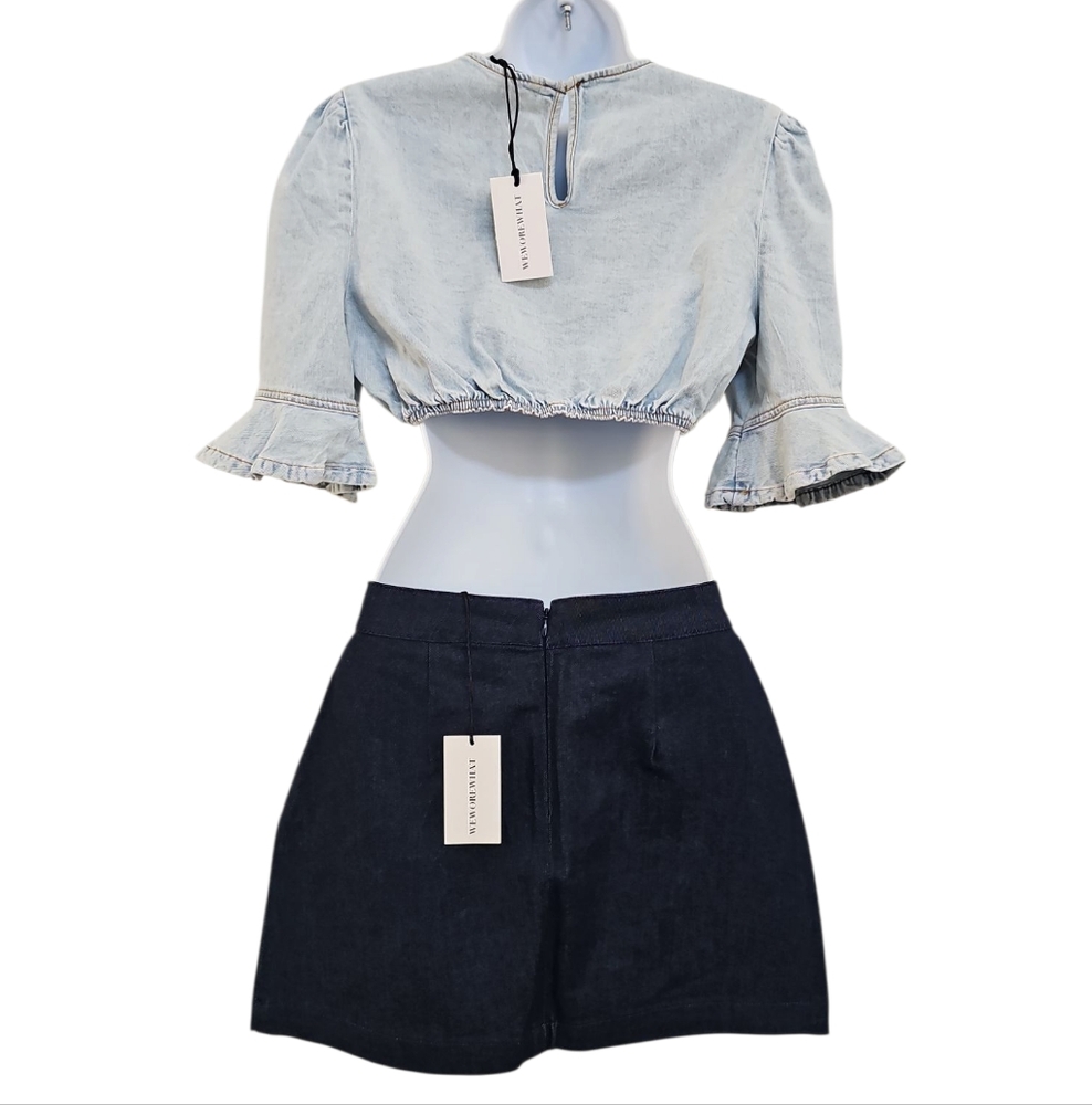 NWT Revolve Blue Denim Crop Top Size S - Picture 2 of 3